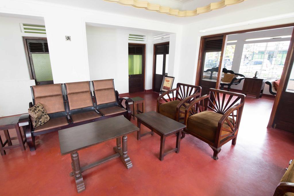 Hotel Hamilton House Negombo Esterno foto