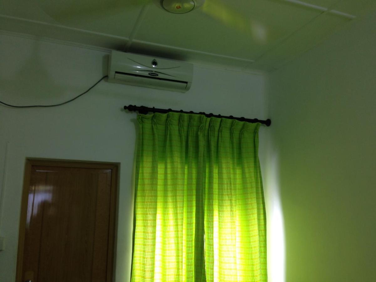 Hotel Hamilton House Negombo Esterno foto